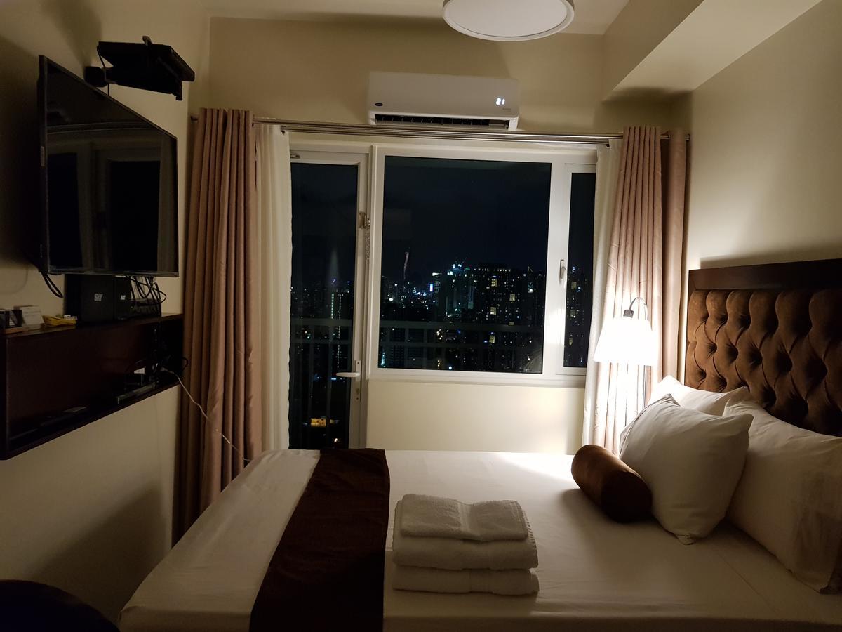Studio Unit At The Breeze Residences Manila Exterior foto